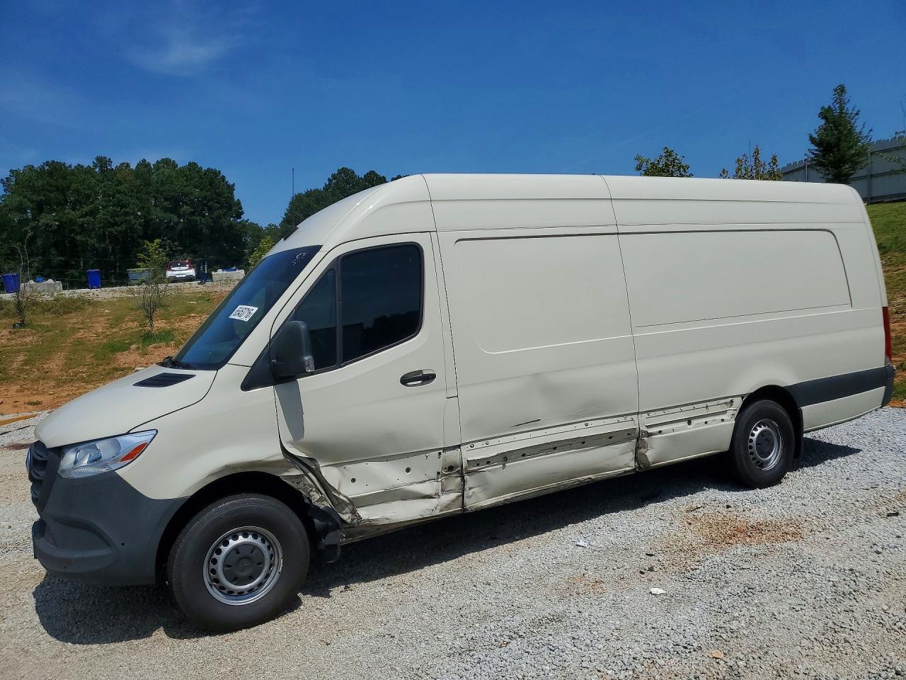 2024 Mercedes-Benz Sprinter VIN W1Y4NDHY4RT171362 — COPART salvage auction photo