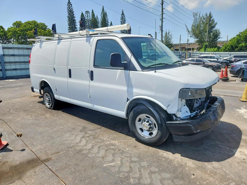 2024 Chevrolet Express VIN 1GCWGAF78R1179279 COPART salvage auction — FRONT END, Md - Cert Of Salvage > 75% Damage (P), sold $5,000 on 2026-09-30 (photo 4)