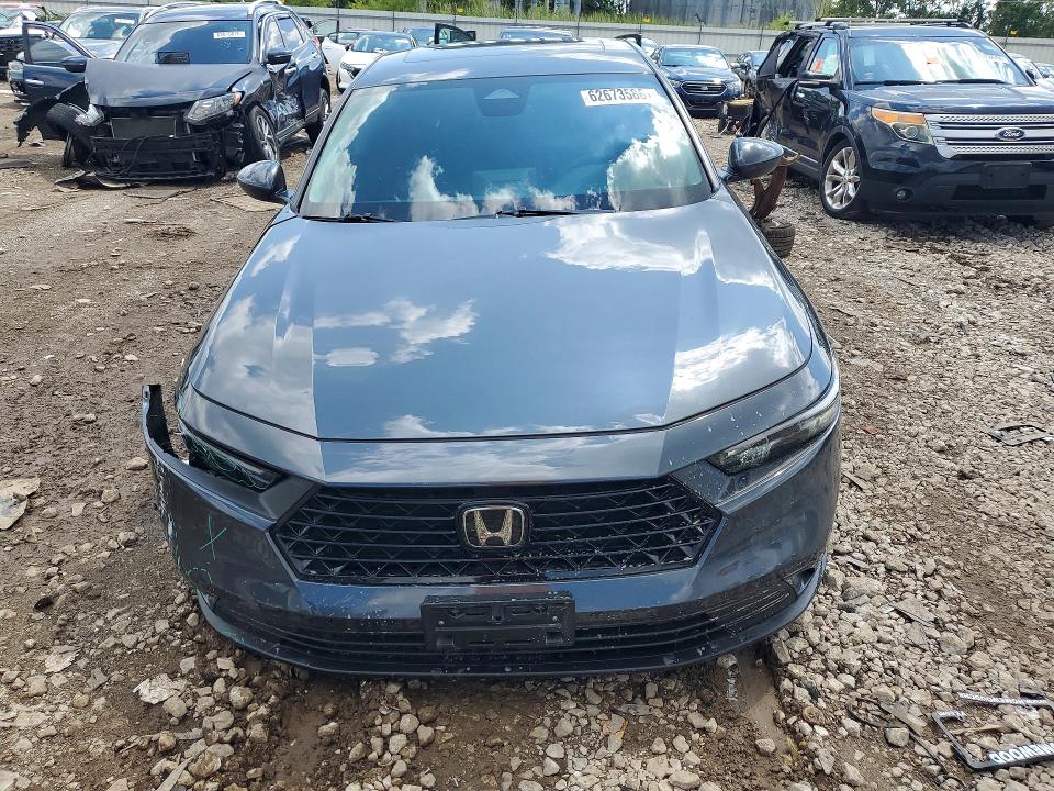 2024 Honda Accord VIN 1HGCY1F34RA003196 COPART salvage auction — FRONT END, Il - Salvage Certificate, sold $9,100 on 2026-08-21 (photo 5)