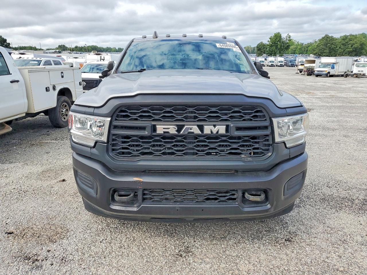 2020 Ram 3500 VIN 3C7WRSCL7LG256043 COPART salvage auction — Minor Dent/Scratches, NY - CERTIFICATE OF TITLE (P), sold $22,900 on 2026-08-20 (photo 5)