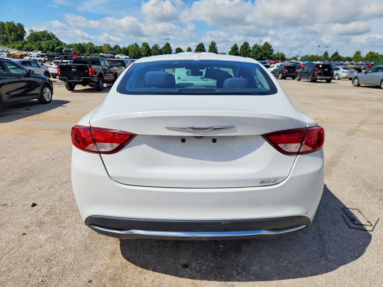 2015 Chrysler 200 VIN 1C3CCCAB9FN720838 COPART salvage auction — Side, MO - SALVAGE CERTIFICATE OF TITLE (P), sold $175 on 2026-09-09 (photo 6)