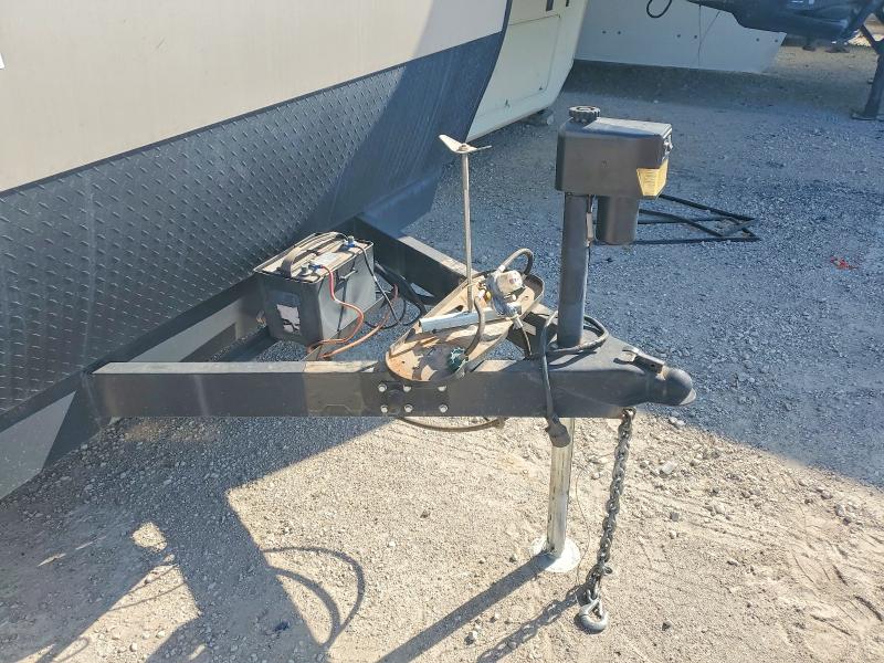 2017 Cherokee by forest r VIN 4X4TCKB24HX126373 COPART salvage auction — ROOF, TX - SALVAGE VEHICLE TITLE, sold $3,350 on 2026-09-17 (photo 7)