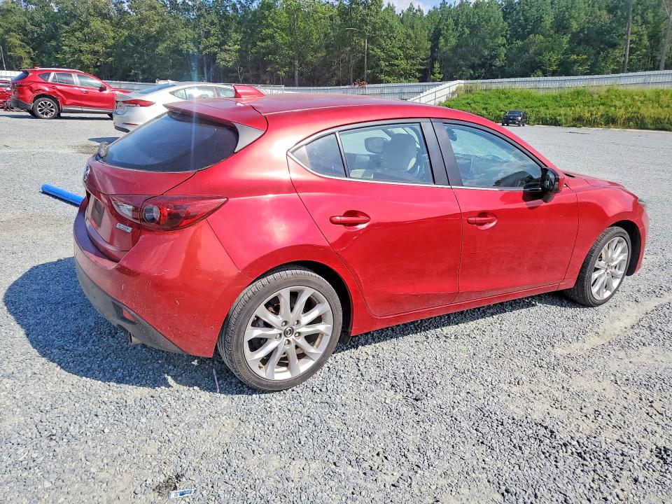 2014 Mazda 3 VIN JM1BM1M35E1181976 COPART salvage auction — BURN, Sc - Salvage Title, sold $2,000 on 2026-09-03 (photo 3)