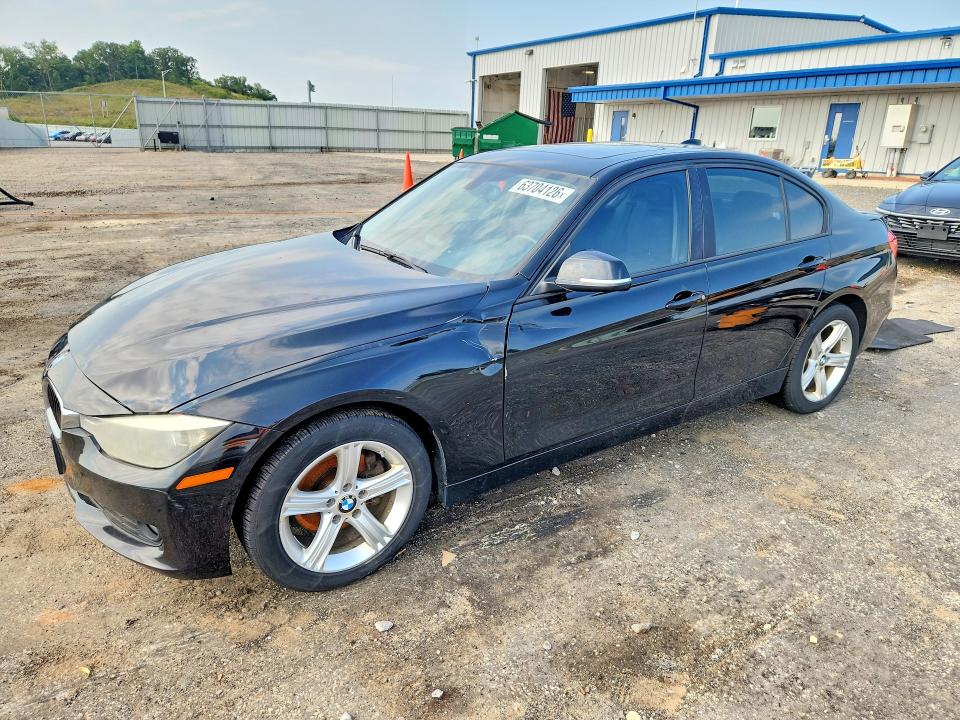 2014 BMW 3er VIN WBA3C3C51EF984001 COPART salvage auction — FRONT END, Wi - Certificate Of Title, sold $350 on 2026-08-18 (photo 1)