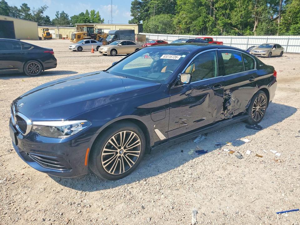 2019 BMW 5er VIN WBAJB1C54KB376779 — COPART salvage auction photo