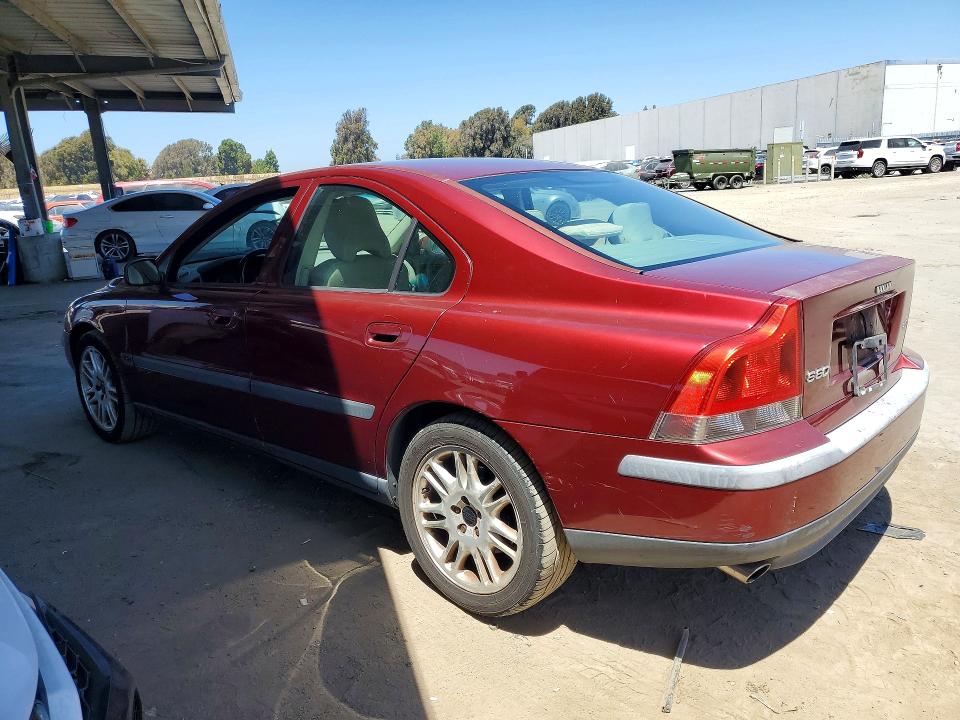 2004 Volvo S60 VIN YV1RS59V642402655 COPART salvage auction — MINOR DENT/SCRATCHES, CA - DIS/DLR/EXP ONLY CLEAN TITLE, sold $150 on 2026-08-07 (photo 2)