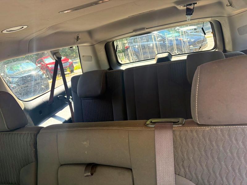 2015 Gmc Yukon xl VIN 1GKS2GKC7FR500992 COPART salvage auction — NORMAL WEAR, ME - CERTIFICATE OF TITLE (P), sold $750 on 2026-09-04 (photo 9)