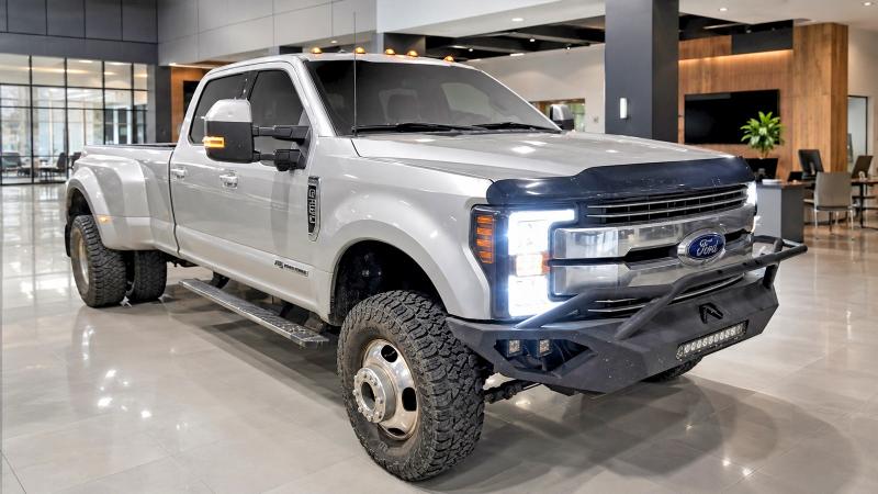 2017 Ford F350 VIN 1FT8W3DT0HEC30594 — COPART salvage auction photo