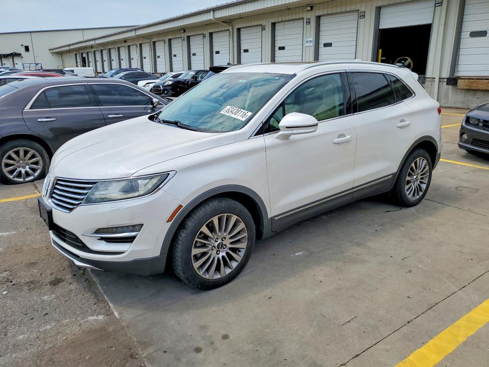 2016 Lincoln Mkc VIN 5LMCJ3D91GUJ32023 COPART salvage auction — MINOR DENT/SCRATCHES, In - Certificate Of Title, sold $1,350 on 2026-09-29 (photo 1)