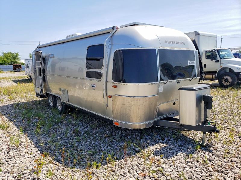 2013 Airstream Camper VIN 1STTFYL29DJ527267 — COPART salvage auction photo