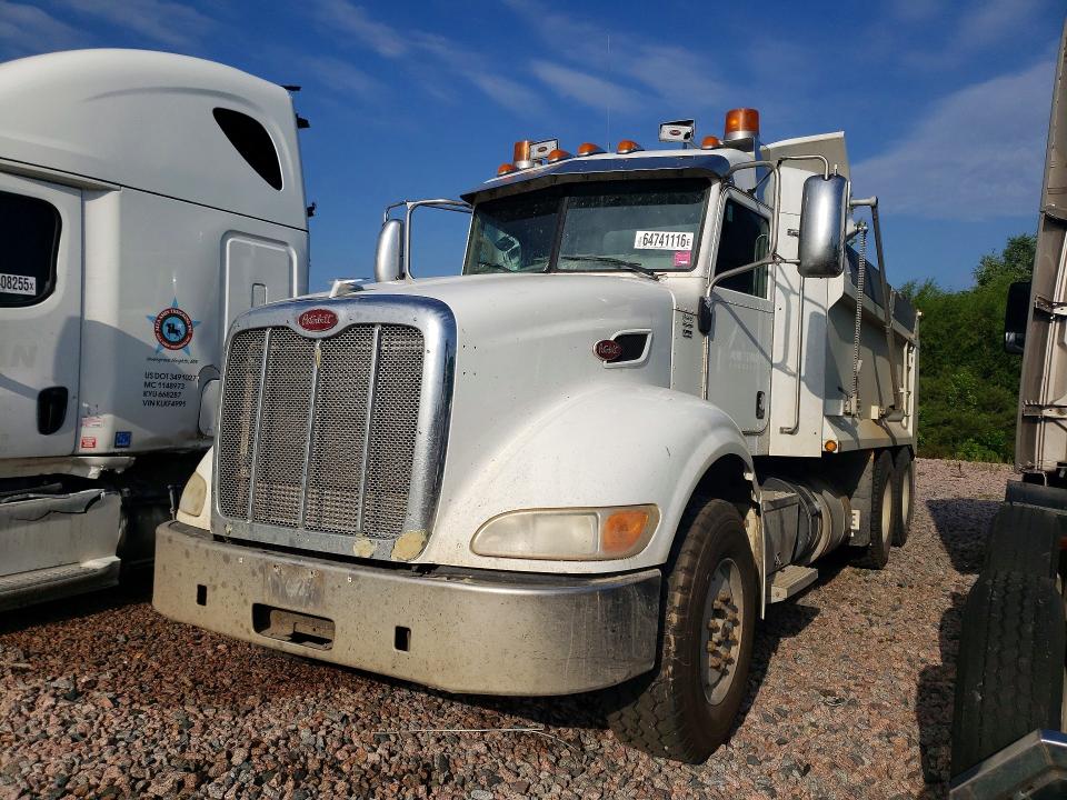 2012 Peterbilt 386 VIN 1XPHDP9X1CD168063 — COPART salvage auction photo