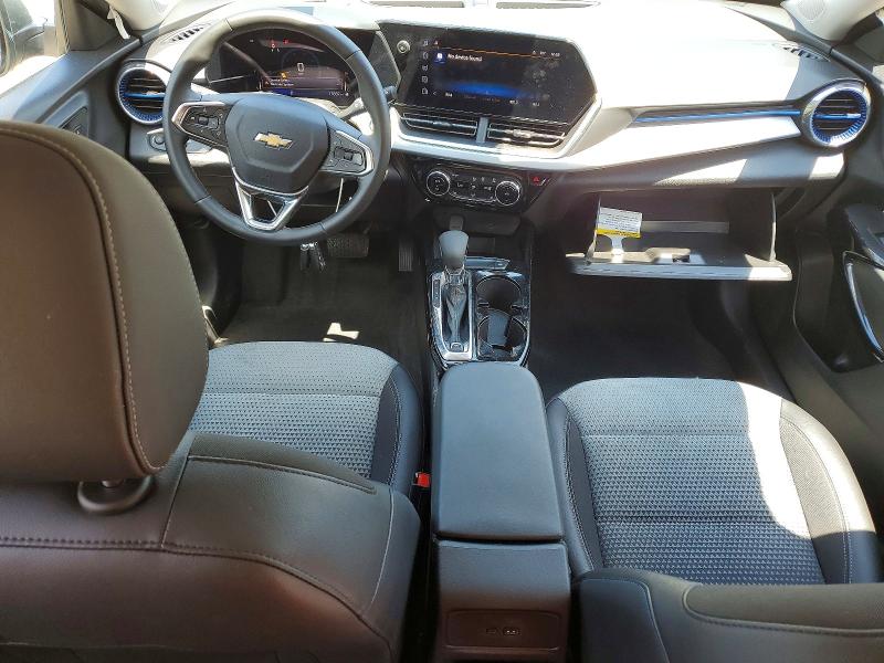 2025 Chevrolet Trax VIN KL77LHEP9SC286195 COPART salvage auction — SIDE, Fl - Cert Of Title Slvg Rebuildable, sold $7,800 on 2026-08-28 (photo 8)
