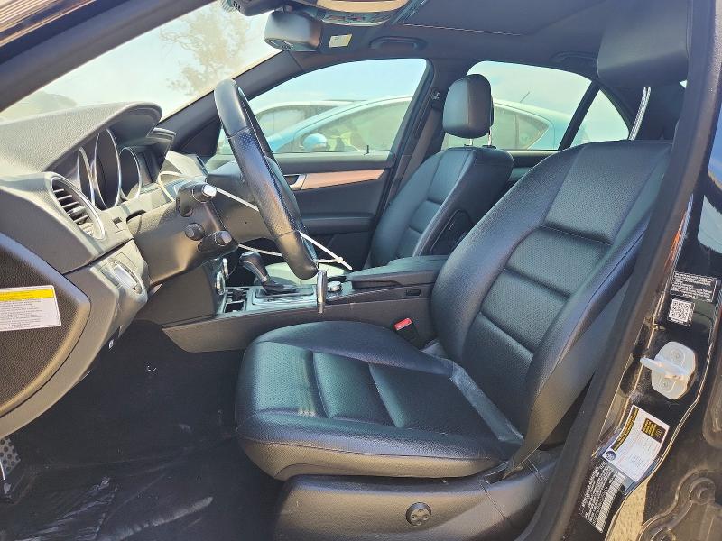 2014 Mercedes-benz C-klasse VIN WDDGF8AB8EG250604 COPART salvage auction — MINOR DENT/SCRATCHES, Salvage Title, sold $500 on 2026-08-18 (photo 7)