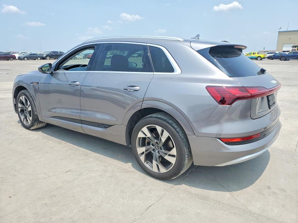 2021 Audi E-tron VIN WA1AAAGE8MB020428 COPART salvage auction — MINOR DENT/SCRATCHES, Tx - Certificate Of Title, sold $15,000 on 2026-08-24 (photo 2)