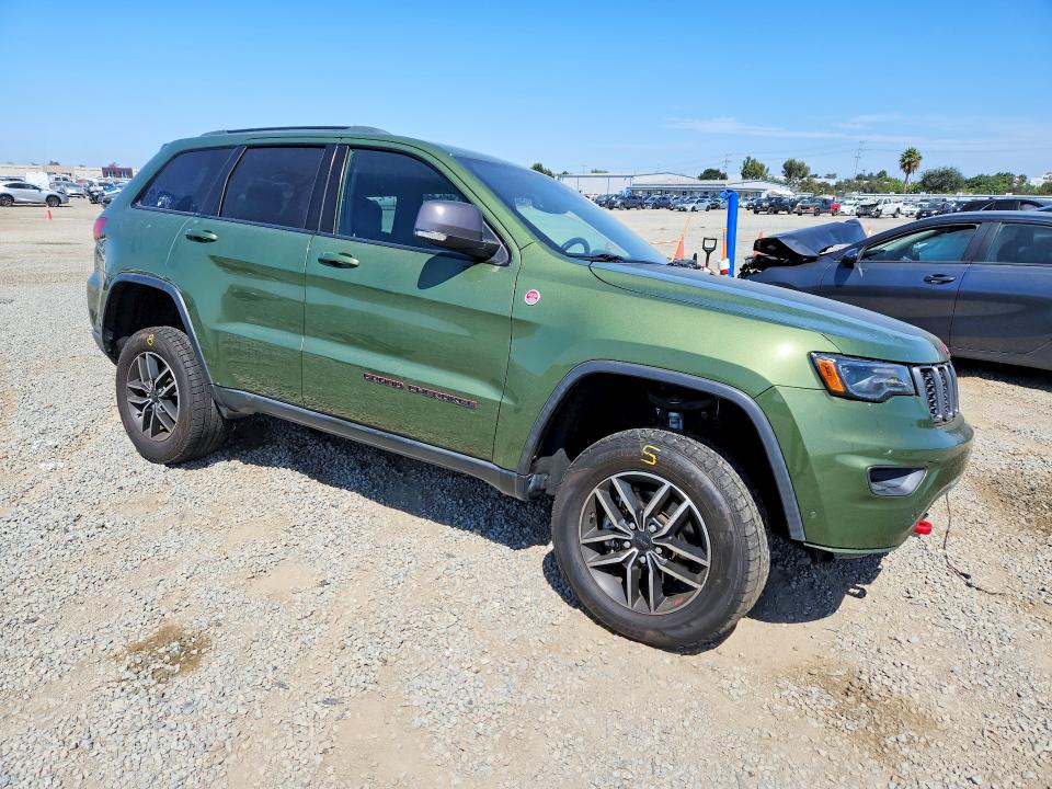 2020 Jeep Cherokee VIN 1C4RJFLG0LC388723 COPART salvage auction — FRONT END, Ca - Salvage Certificate, sold $8,400 on 2026-09-29 (photo 4)