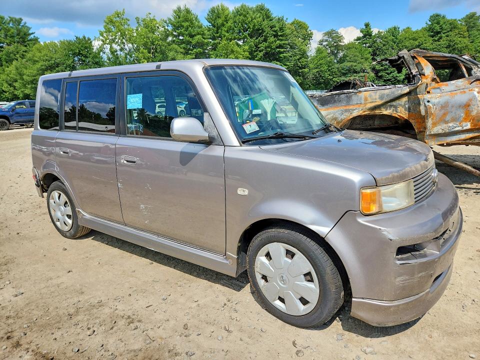 2006 Scion Xb VIN JTLKT324164110448 COPART salvage auction — FRONT END, MA - CERT OF TITLE-RECONSTRCTD COLL, sold $625 on 2026-08-24 (photo 4)
