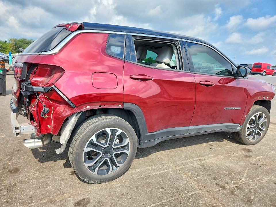 2022 Jeep Compass VIN 3C4NJDCB9NT108473 COPART salvage auction — REAR END, Fl - Cert Of Title Slvg Rebuildable, sold $8,300 on 2026-08-31 (photo 3)