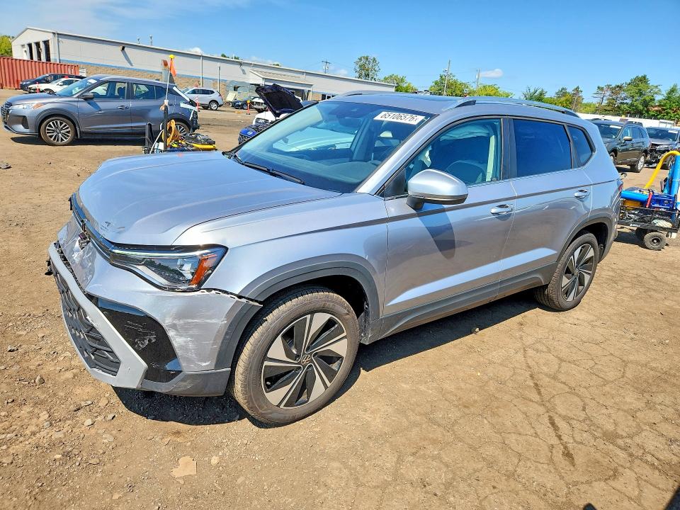 2025 Volkswagen Taos VIN 3VVVC7B29SM003937 — COPART salvage auction photo