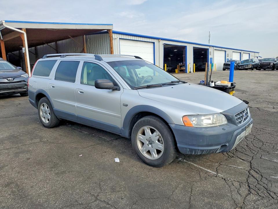2006 Volvo Xc70 VIN YV4SZ592061240262 COPART salvage auction — REAR END, CO - PUBLIC - SALVAGE TITLE (P), sold $250 on 2026-08-18 (photo 4)