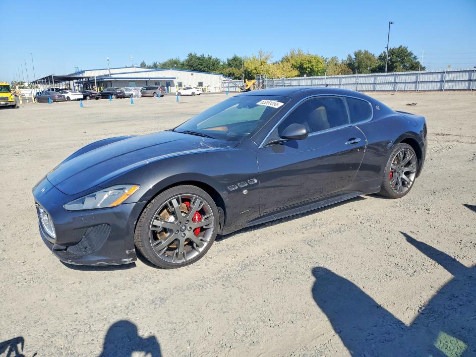 2013 Maserati Granturismo VIN ZAM45VLAXD0068618 — COPART salvage auction photo