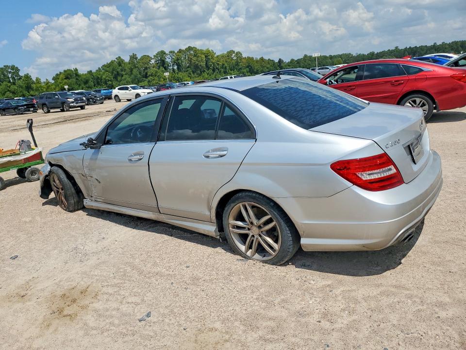2014 Mercedes-benz C-klasse VIN WDDGF4HB3EG206217 COPART salvage auction — FRONT END, Tx - Certificate Of Title, sold $950 on 2026-08-14 (photo 2)