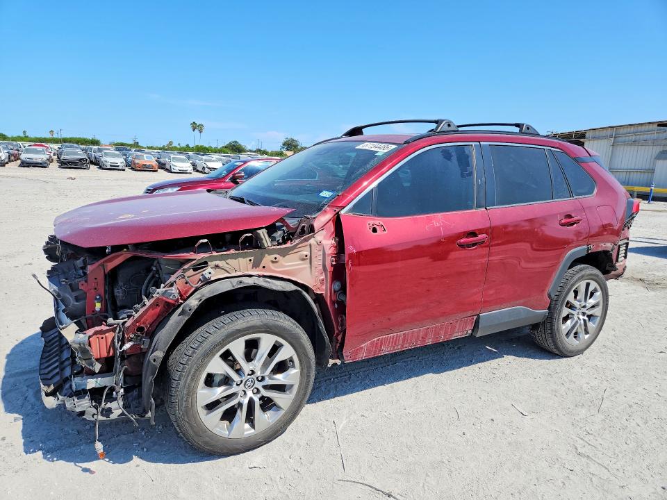2021 Toyota Rav4 VIN 2T3C1RFV2MW121812 — COPART salvage auction photo
