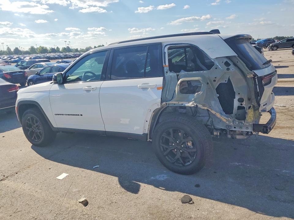 2025 Jeep Cherokee VIN 1C4RJHAG2SC321683 COPART salvage auction — REAR END, MO - SALVAGE CERTIFICATE OF TITLE, sold $16,100 on 2026-10-02 (photo 2)