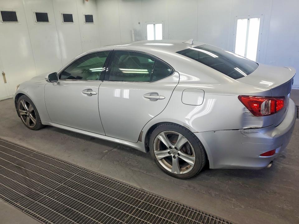 2011 Lexus Is 250 VIN JTHBF5C23B5156670 COPART salvage auction — REAR END, IL - CERTIFICATE OF TITLE, sold $1,100 on 2026-09-04 (photo 2)