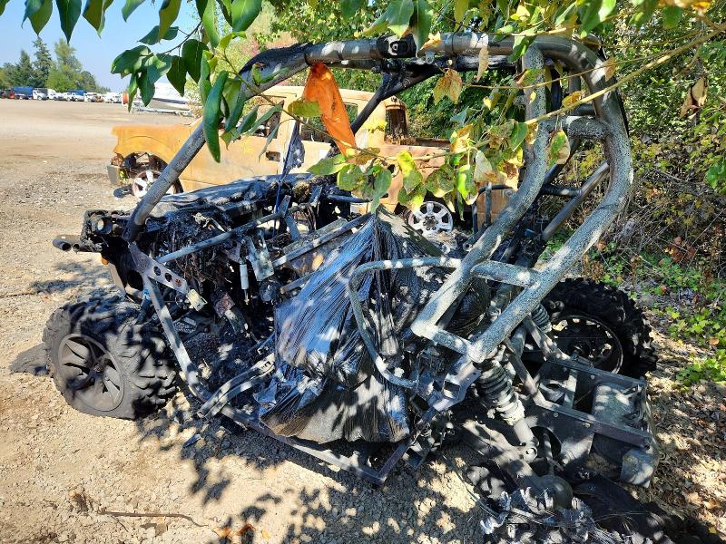 2016 Can-am Commander VIN 3JBKKAP2XGJ001748 COPART salvage auction — BURN, OR - SALVAGE TITLE CERTIFICATE, sold $150 on 2026-10-05 (photo 3)
