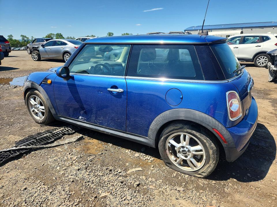 2013 Mini Cooper VIN WMWSU3C55DT689279 COPART salvage auction — FRONT END, Pa - Certificate Of Salvage, sold $400 on 2026-08-11 (photo 2)