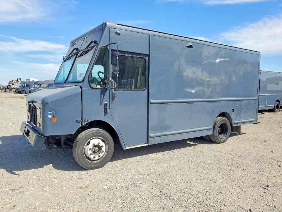 2020 Freightliner Chassis VIN 4UZAC2EA6LCMH7759 — COPART salvage auction photo