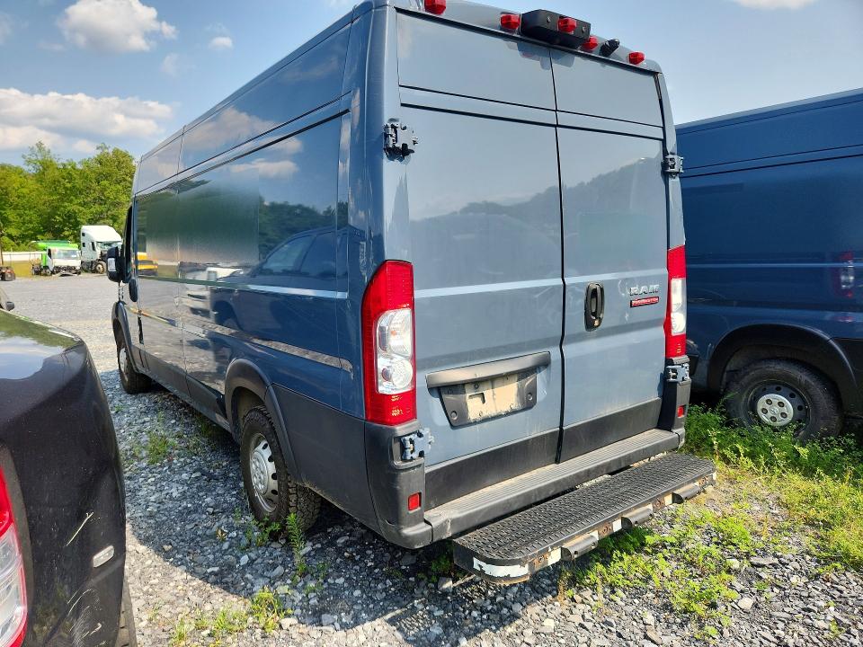 2021 Ram Promaster 3500 VIN 3C6MRVJG1ME550120 COPART salvage auction — MINOR DENT/SCRATCHES, PA - CERT OF TITLE, sold $7,300 on 2026-08-25 (photo 2)