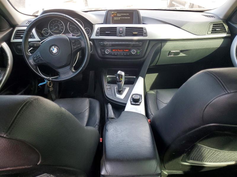 2013 BMW 3er VIN WBA3B5G55DNS02795 COPART salvage auction — MECHANICAL, Tn - Certificate Of Title, sold $425 on 2026-08-20 (photo 8)