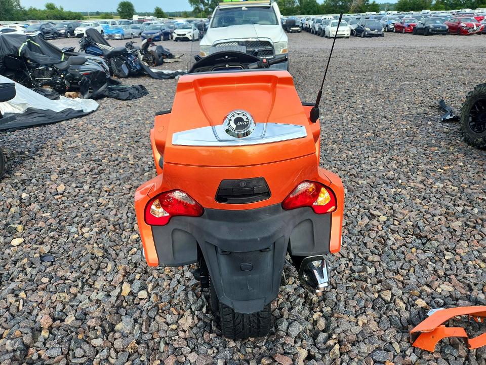 2019 Can-am/ brp Spyder VIN 2BXNBDD21KV000723 COPART salvage auction — FRONT END, Il - Salvage Certificate, sold $2,250 on 2026-09-21 (photo 4)