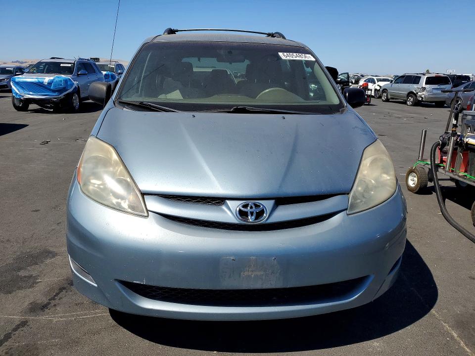 2008 Toyota Sienna VIN 5TDZK23C58S205423 COPART salvage auction — SIDE, CA - DIS/DLR/EXP ONLY CLEAN TITLE, sold $1,200 on 2026-08-17 (photo 5)
