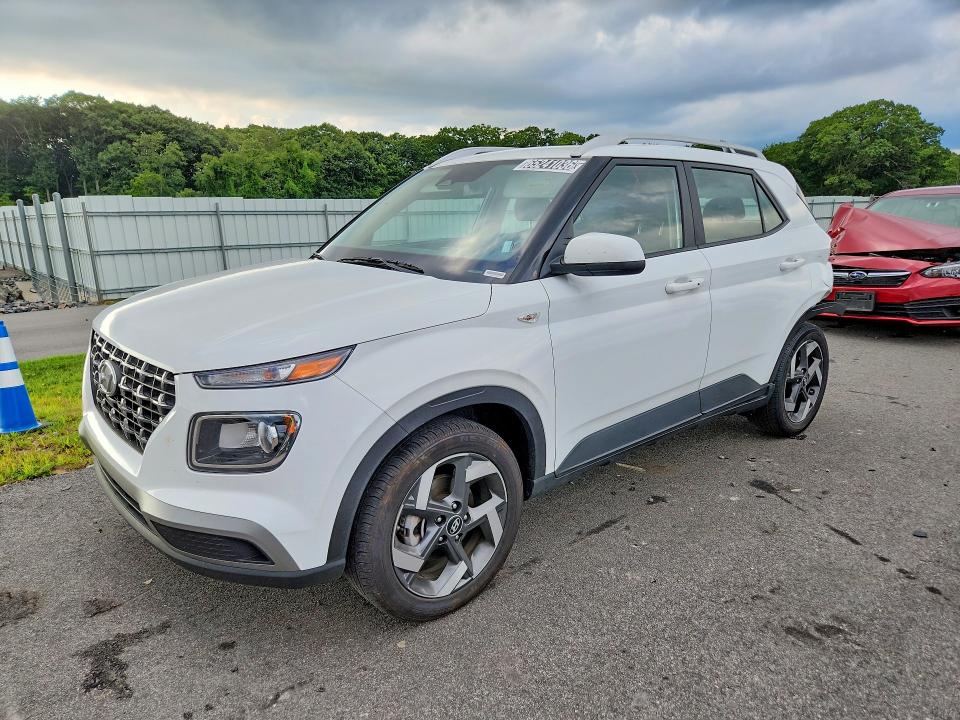 2026 Hyundai Venue VIN KMHRC8A37TU424175 — COPART salvage auction photo