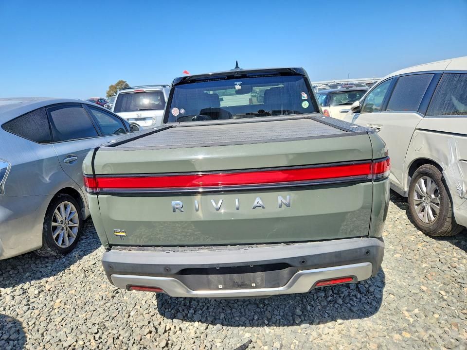 2022 Rivian R1t VIN 7FCTGAAL4NN004385 COPART salvage auction — FRONT END, Ca - Salvage Certificate, sold $11,200 on 2026-08-17 (photo 6)
