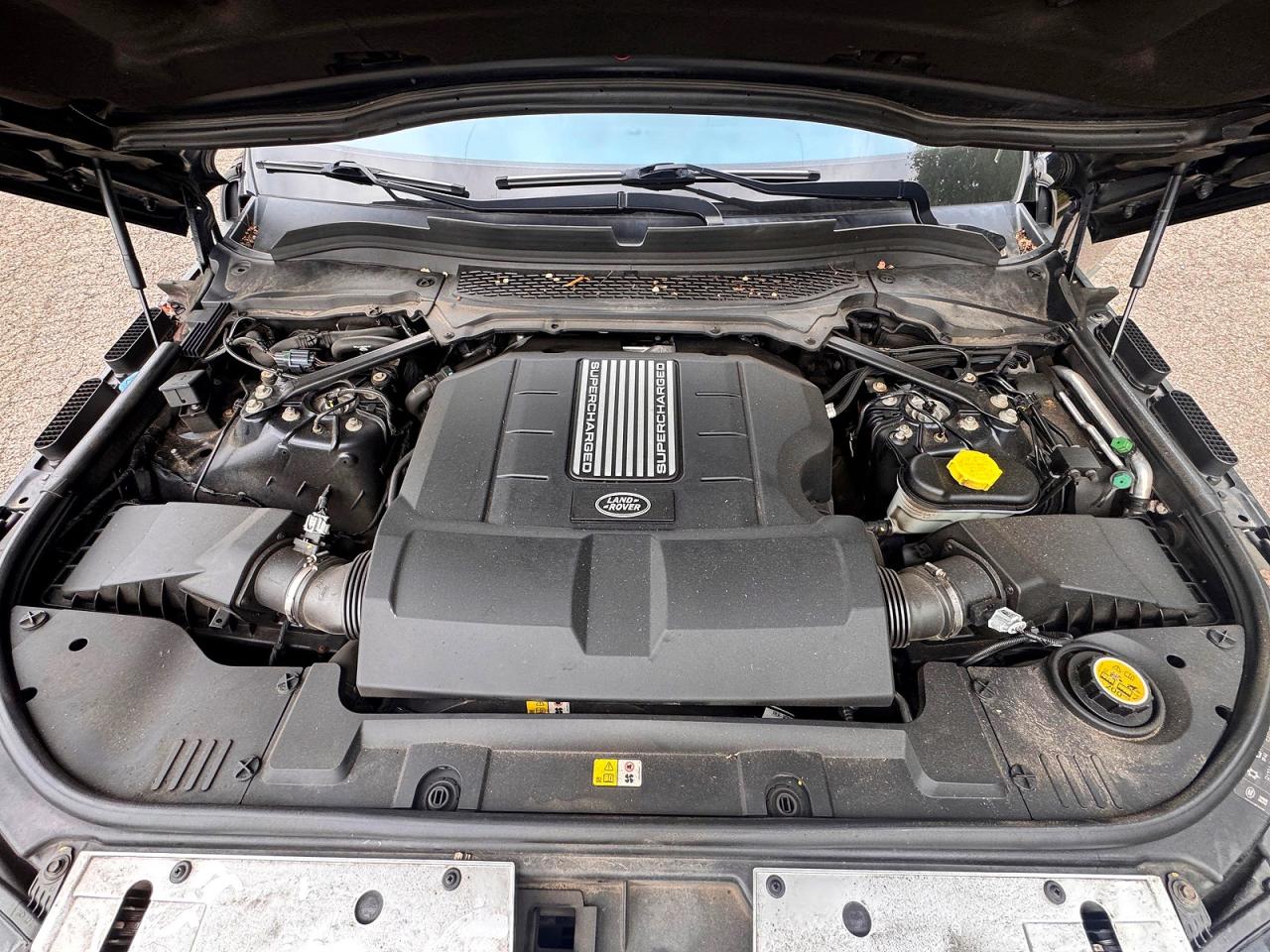 2016 Land Rover Range Rover VIN SALGS2EF4GA244362 COPART salvage auction — Mechanical, MA - CERTIFICATE OF TITLE (P), sold $1,700 on 2026-10-02 (photo 7)