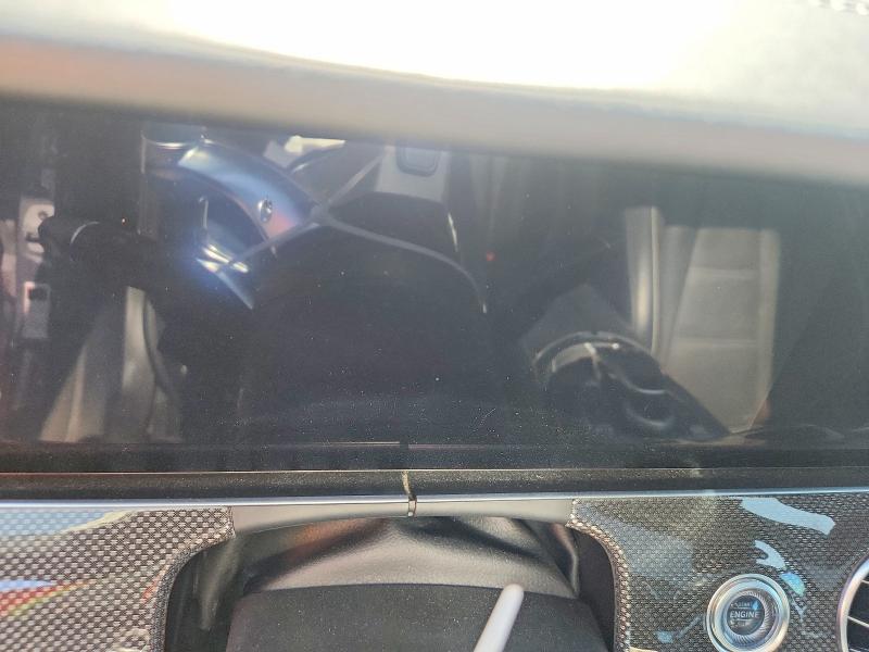 2019 Mercedes-benz E-class VIN WDDZF8KB3KA513605 COPART salvage auction — FRONT END, Qc - Gravement Accidente, sold $16,650 on 2026-10-06 (photo 9)