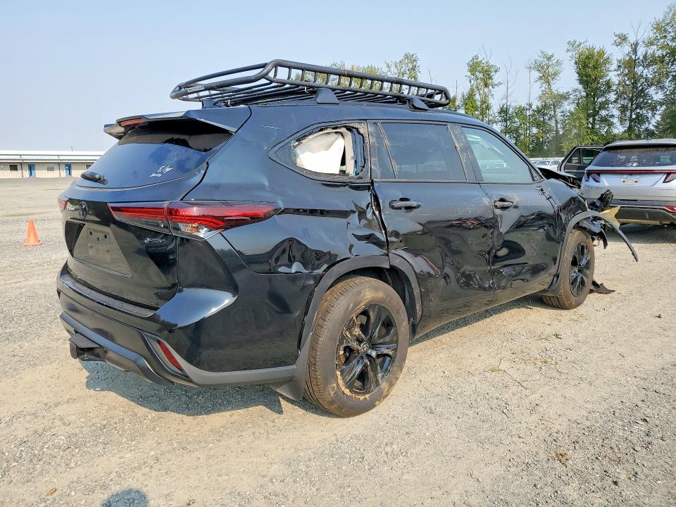 2025 Toyota Highlander VIN 5TDKBRCH7SS675000 COPART salvage auction — FRONT END, Salvage Title, sold $14,000 on 2026-08-24 (photo 3)
