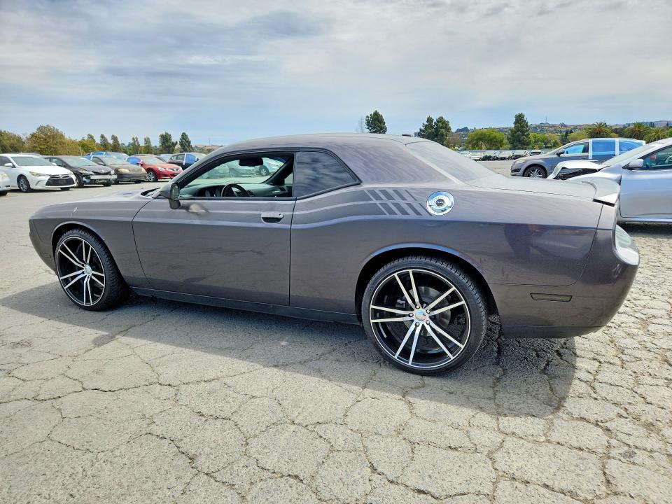 2013 Dodge Challenger VIN 2C3CDYBT9DH609049 COPART salvage auction — MECHANICAL, CA - DIS/DLR/EXP ONLY CLEAN TITLE, sold $1,800 on 2026-09-01 (photo 2)