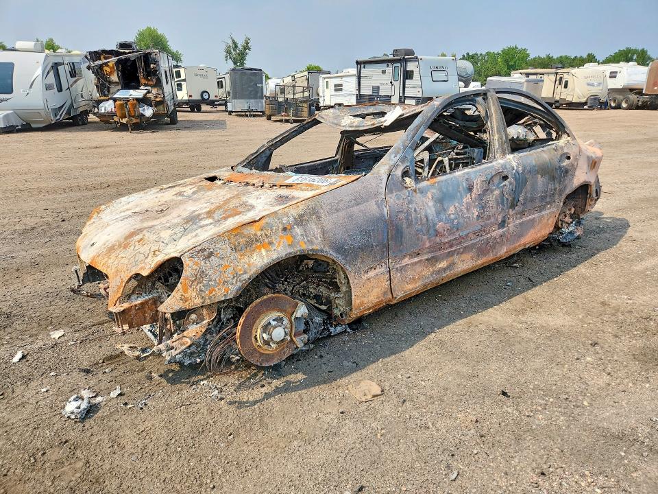 2005 Mercedes-benz VIN WDBRF40J85A668103 COPART salvage auction — BURN, Co - Public - Nonrepairable, sold $250 on 2026-08-26 (photo 1)