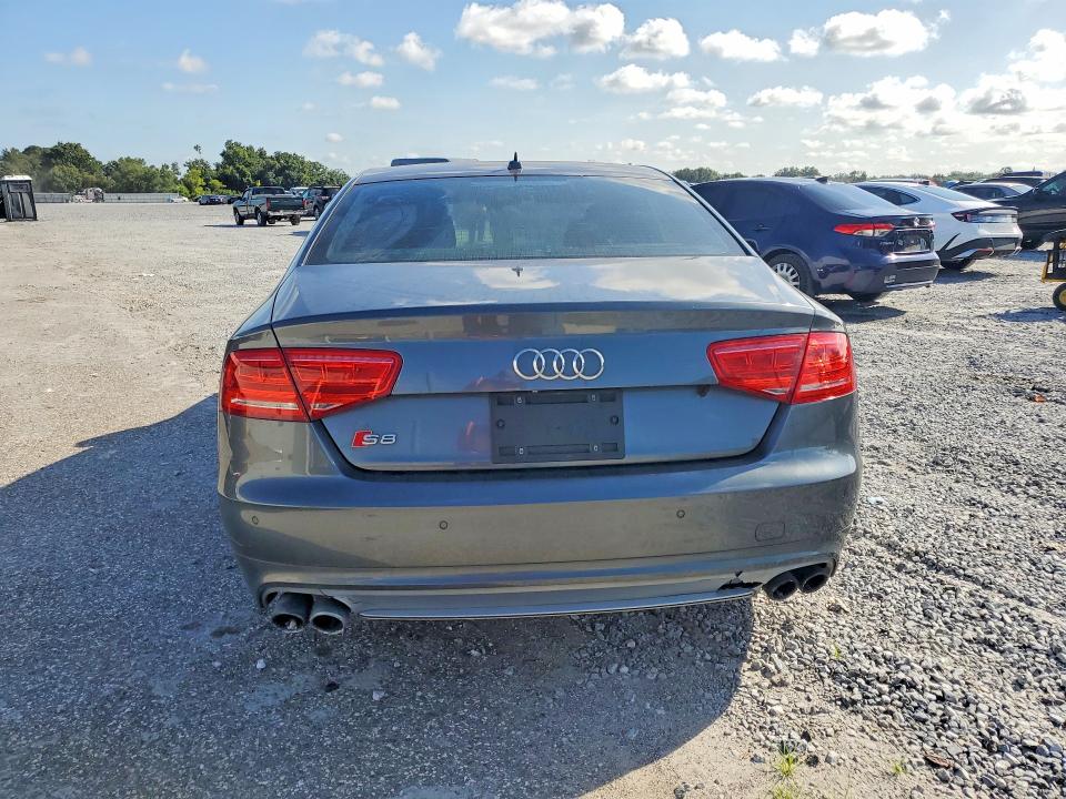 2014 Audi S8 VIN WAUD2AFD1EN007994 COPART salvage auction — FRONT END, Va - Certificate Of Title, sold $11,600 on 2026-09-18 (photo 6)