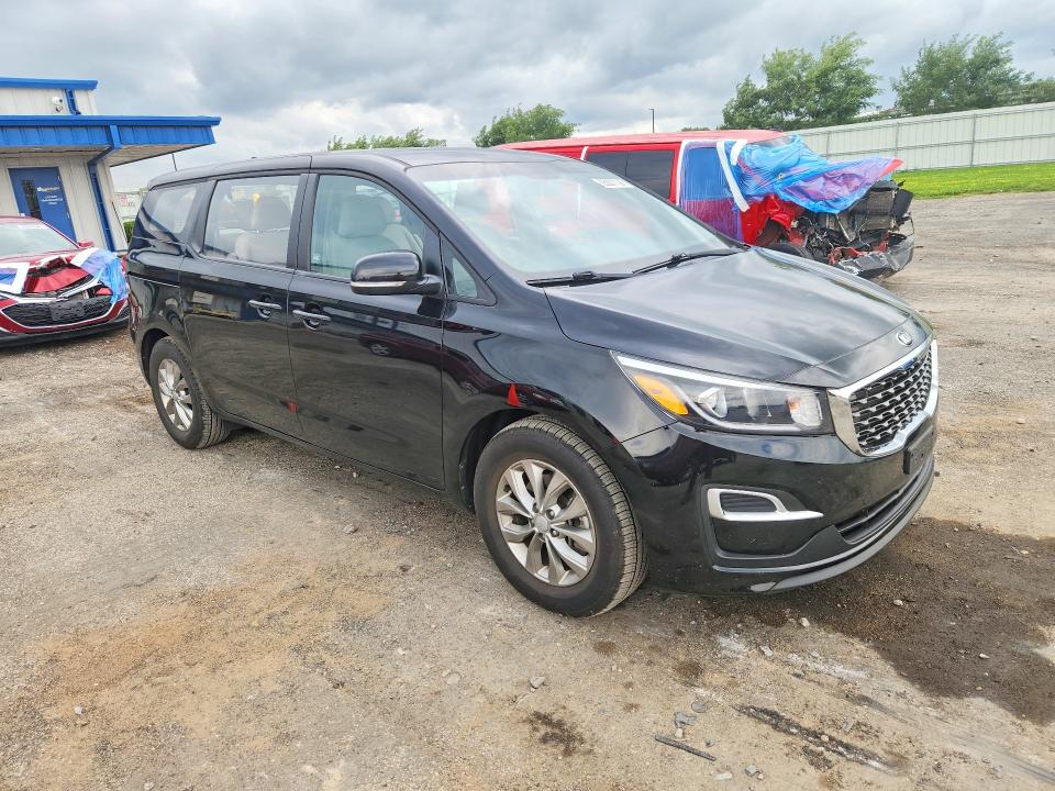 2019 Kia SEDONA VIN KNDMA5C19K6565363 COPART salvage auction — HAIL, Wi - Certificate Of Title, sold $8,500 on 2026-08-25 (photo 4)