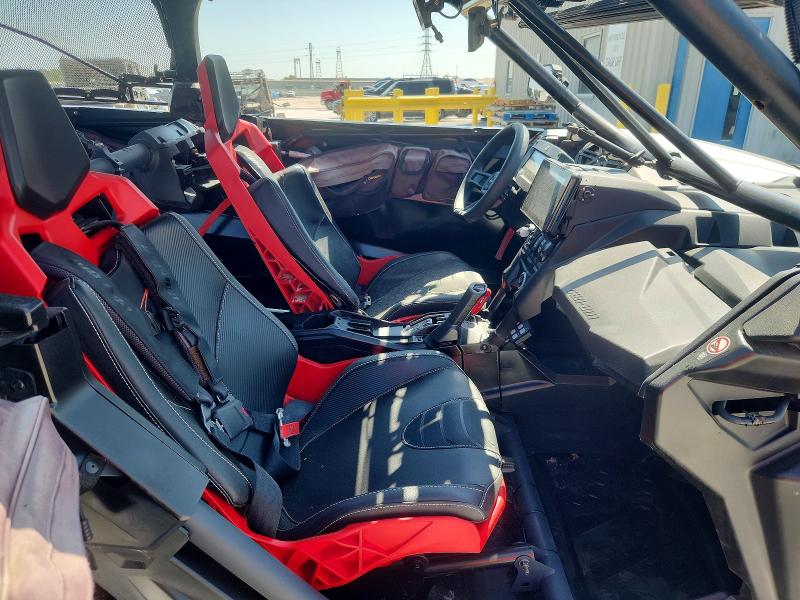 2024 Can-am/ brp Maverick VIN 3JBVUAV4XRE000610 COPART salvage auction — SIDE, Salvage Title, sold $22,900 on 2026-09-10 (photo 5)