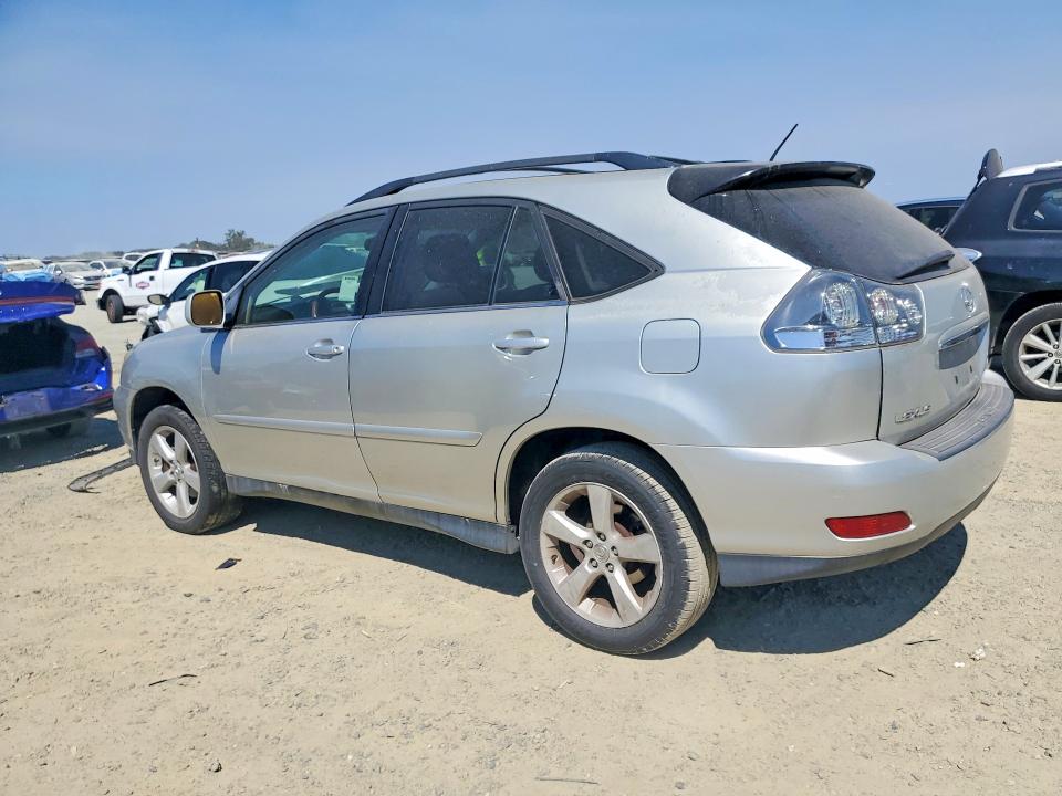 2005 Lexus Rx 330 VIN JTJGA31U650046886 COPART salvage auction — MINOR DENT/SCRATCHES, CA - DIS/DLR/EXP ONLY CLEAN TITLE, sold $1,150 on 2026-08-23 (photo 2)