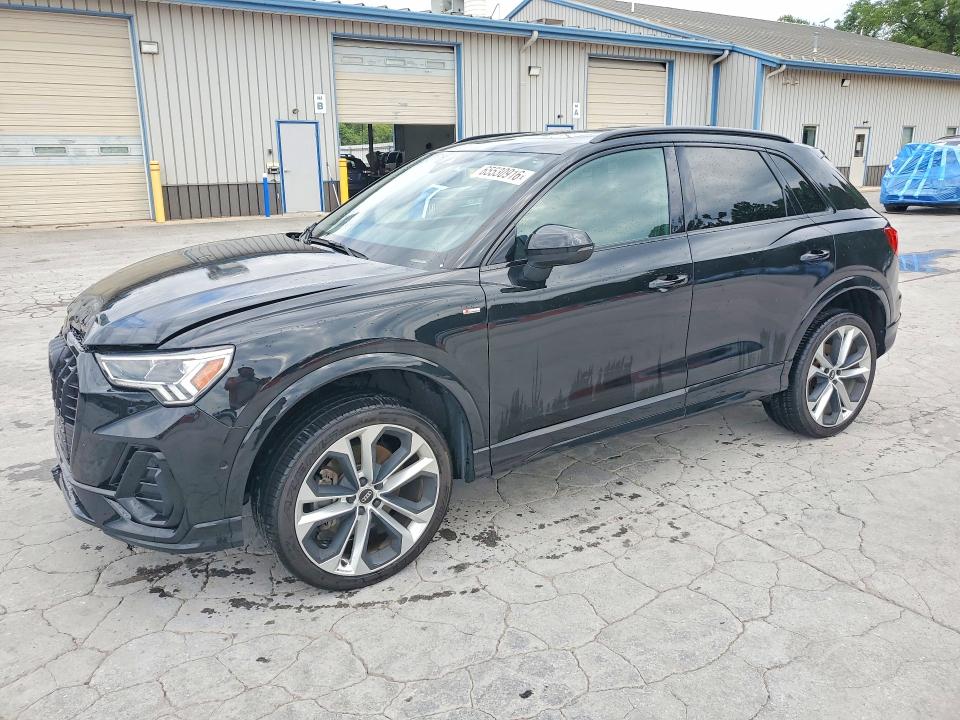 2021 Audi Q3 VIN WA1EECF38M1128426 COPART salvage auction — FRONT END, NC - SALVAGE CERTIFICATE OF TITLE, sold $12,600 on 2026-10-05 (photo 1)
