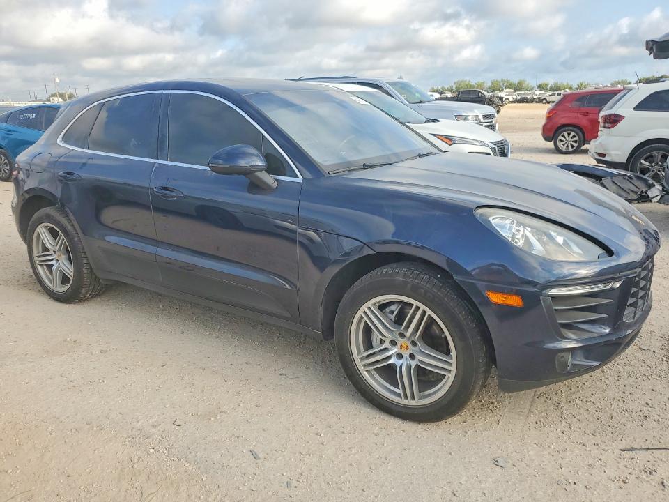 2018 Porsche Macan VIN WP1AB2A50JLB38141 COPART salvage auction — FRONT END, Salvage Title, sold $5,800 on 2026-08-31 (photo 4)