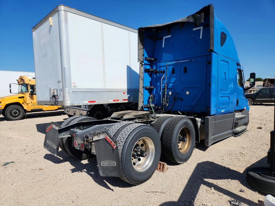 2025 Freightliner Cascadia 126 VIN 3AKJHHDR3SSVR4375 COPART salvage auction — FRONT END, NE - CERT OF TITLE-SALVAGE, sold $0 on 2026-09-23 (photo 3)