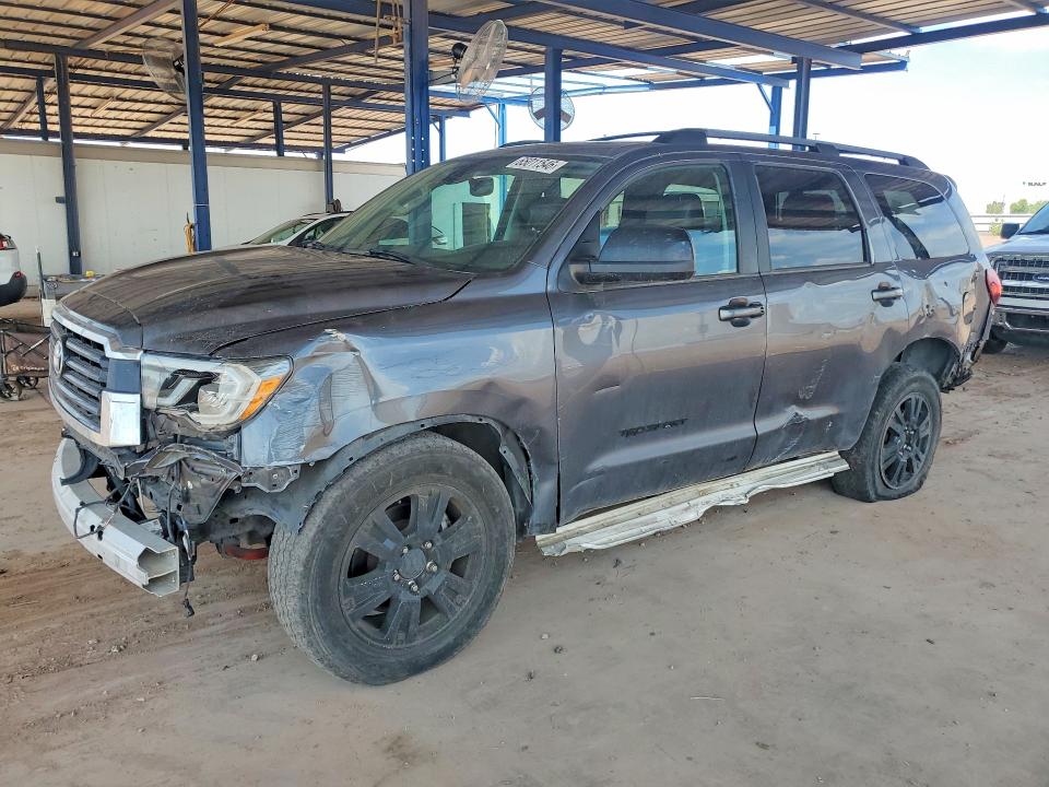 2018 Toyota Sequoia VIN 5TDBY5G11JS158651 — COPART salvage auction photo